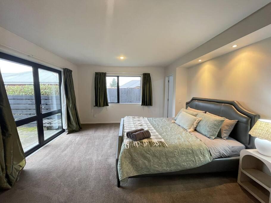 Spacious 4 Bed Family Home Christchurch Exterior foto